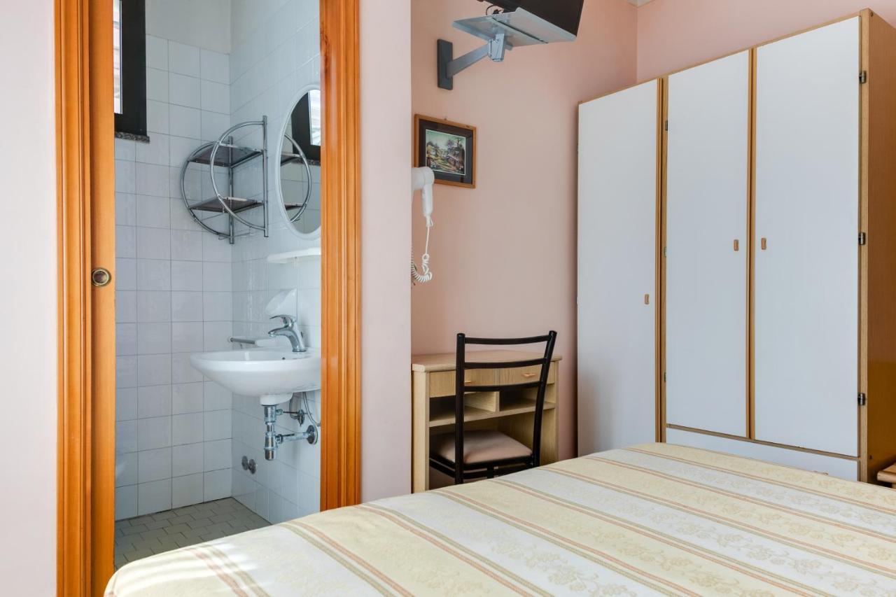 Hotel Sorriso Rimini Eksteriør bilde