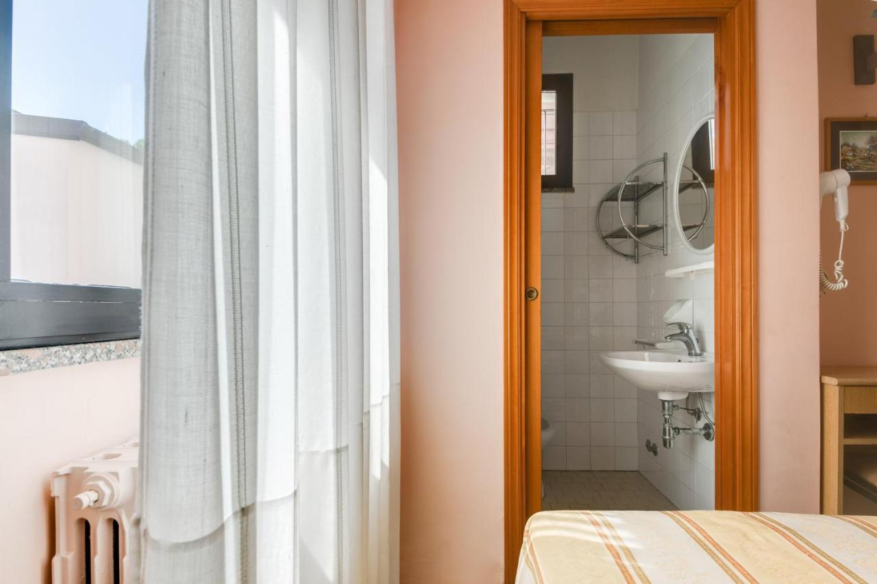 Hotel Sorriso Rimini Eksteriør bilde