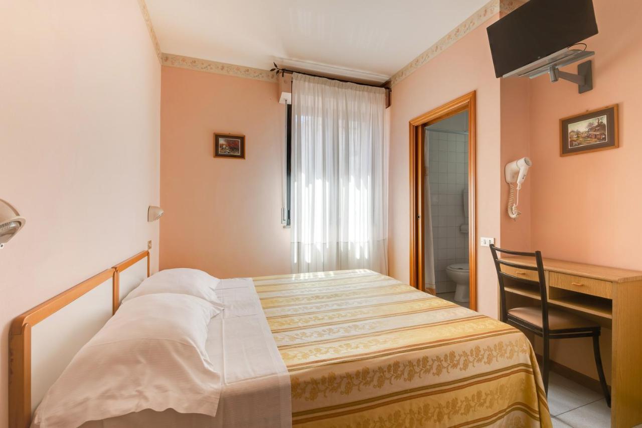 Hotel Sorriso Rimini Eksteriør bilde
